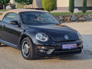 VW Beetle Cabrio 2,0 TDI BMT/Start-Stopp Austria, (Facelift) Cabrio / Roadster 8/2017 EZ 133.245 km 110 PS (81 kW)